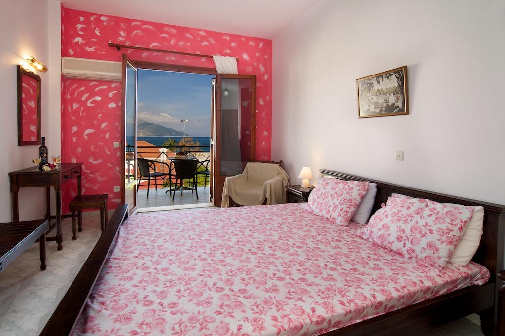 Thodora Appartments Sami  Pokój zdjęcie