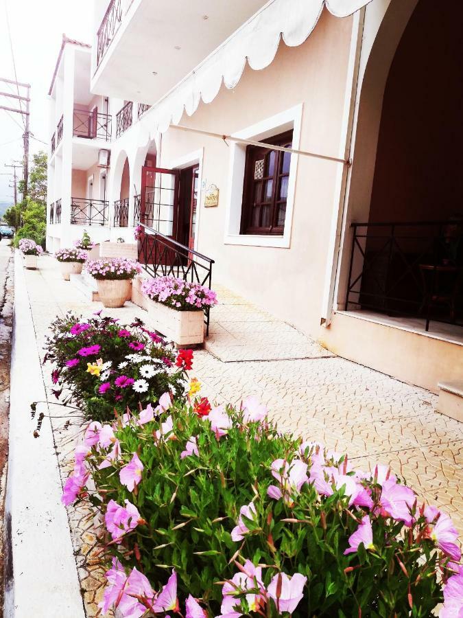 Thodora Appartments Sami  Zewnętrze zdjęcie
